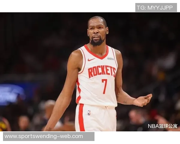 杜兰特首节状态低迷全场13投仅6中贡献15分4篮板2助攻1盖帽