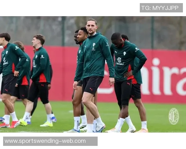 莱奥回归米兰合练状态良好普利西奇与拉比奥特继续单独训练