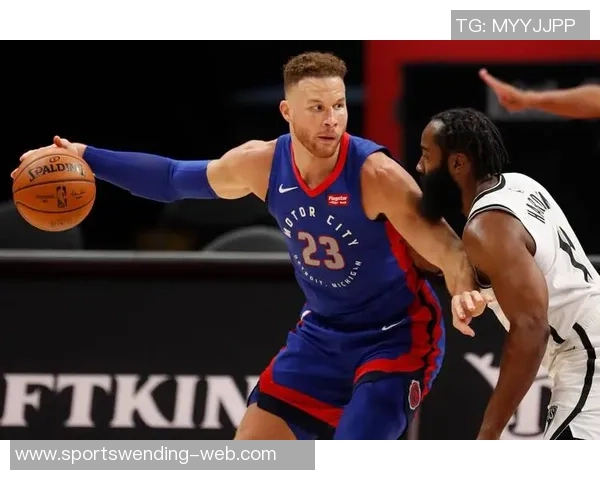 路威称保罗智商超群召集格里芬小乔丹组建复仇者联盟引领舆论风向